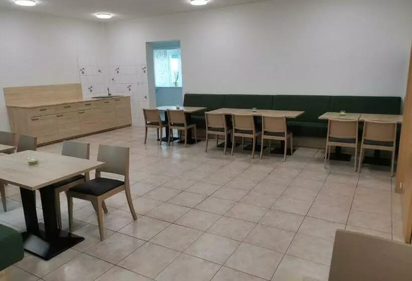 Majatalo Gästehaus Hebalm, Family & Friends Auf 900 M2 Wohnfläche Erleben, Alleinnutzung Möglich