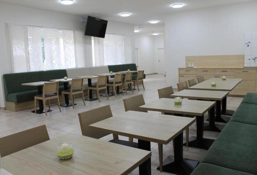 Pansiyon Gästehaus Hebalm, Family & Friends Auf 900 M2 Wohnfläche Erleben, Alleinnutzung Möglich