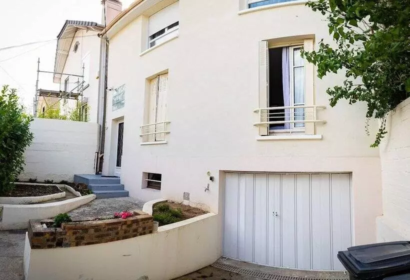 Résidence Hera Paris Orly Aéroport