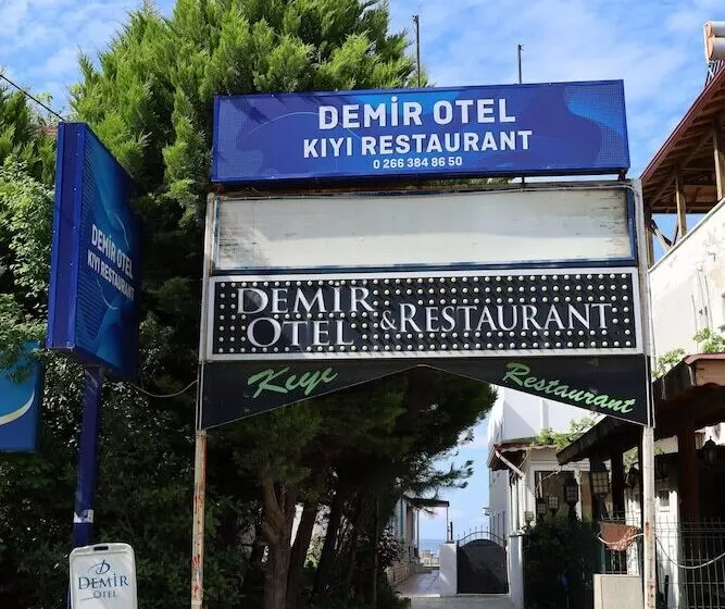 Demi̇r Otel Restaurant