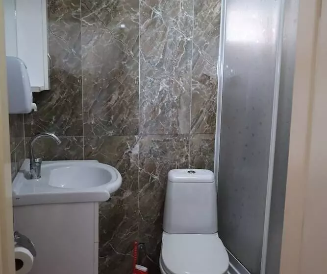 Demi̇r Otel Restaurant