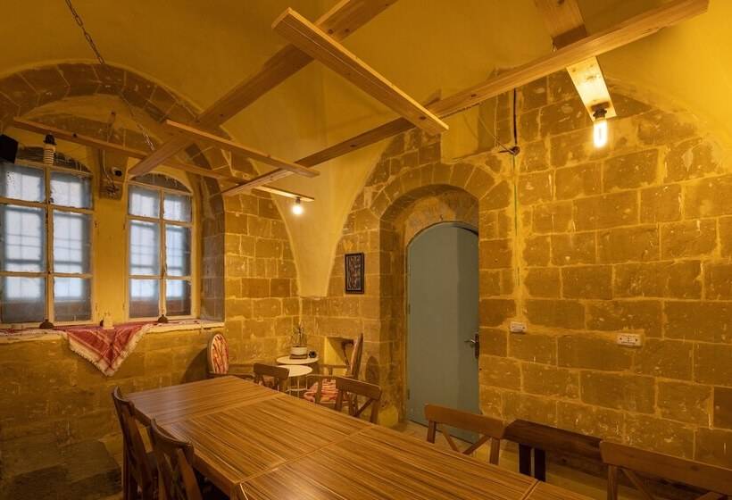 هتل Jordan Heritage Madhafa