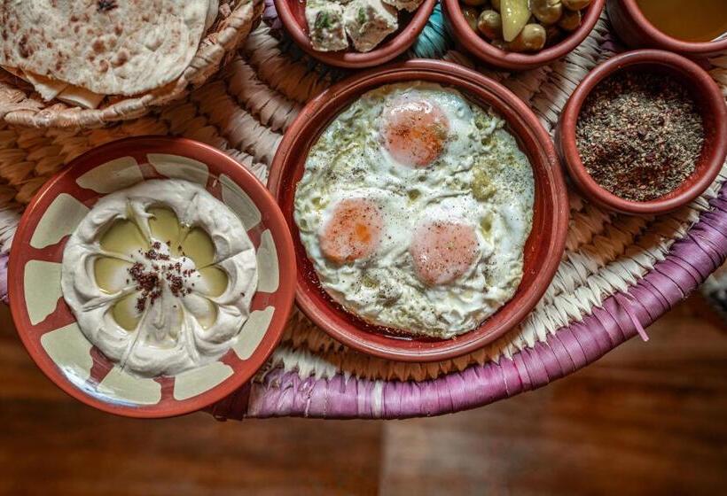 هتل Jordan Heritage Madhafa