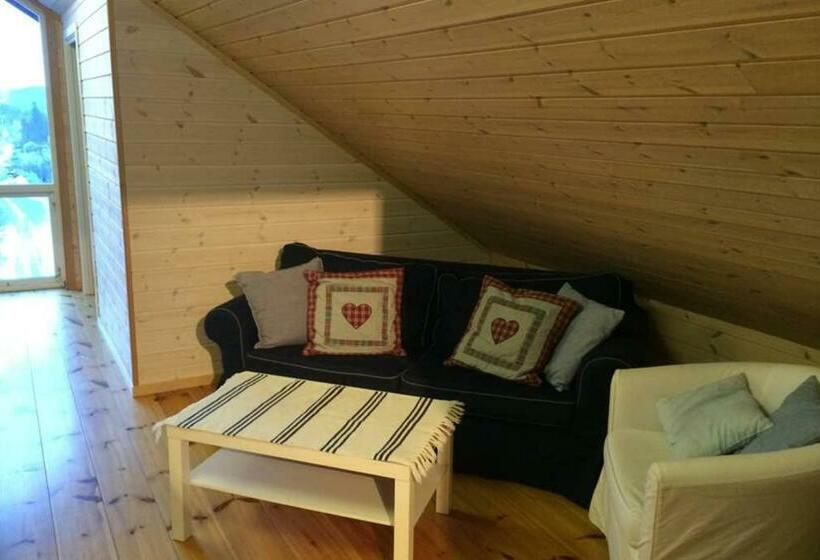 בית מלון כפרי Skjerping Gårdshus