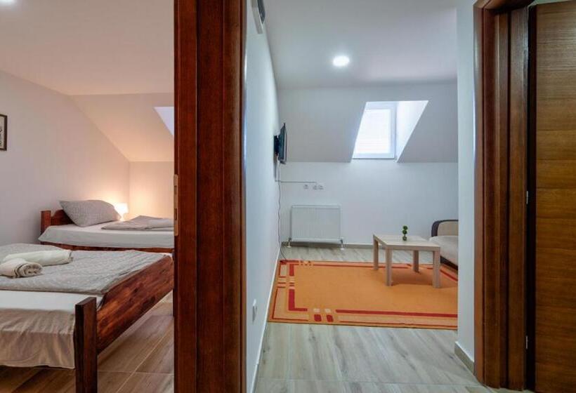 مُتل Prenoćište Braća Sekulići