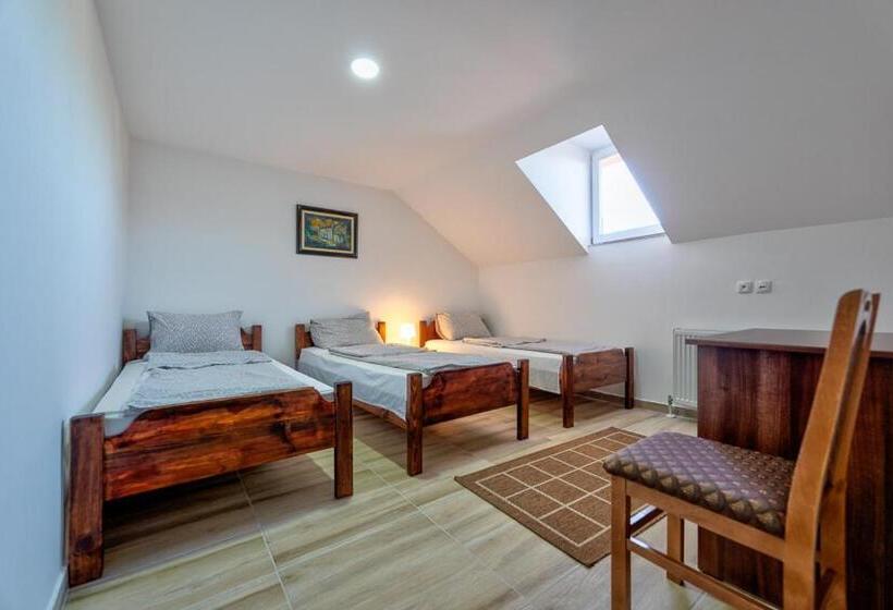 مُتل Prenoćište Braća Sekulići