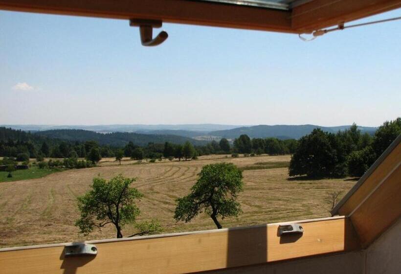 פנסיון Statek Pod Javořicí