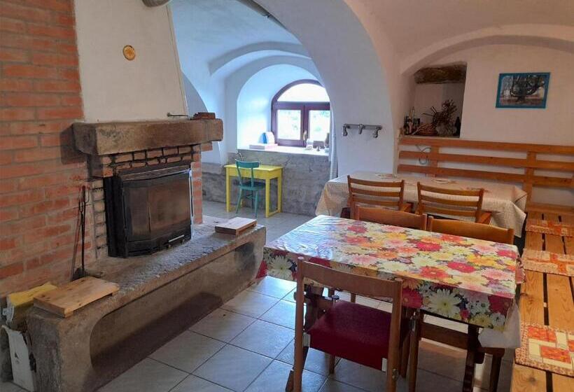 פנסיון Statek Pod Javořicí