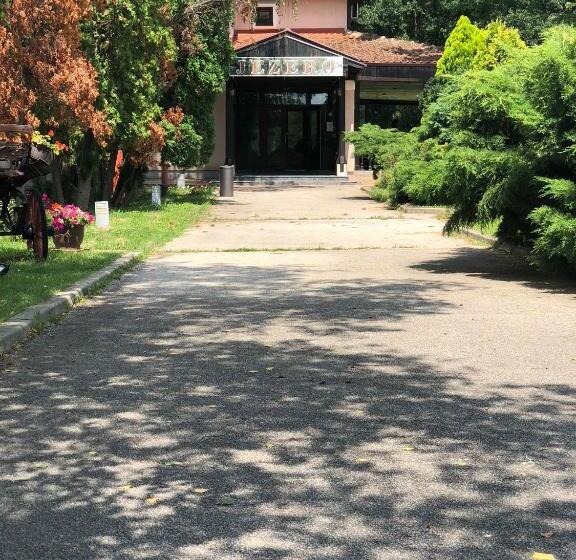 استراحتگاه Jezero Kudrec