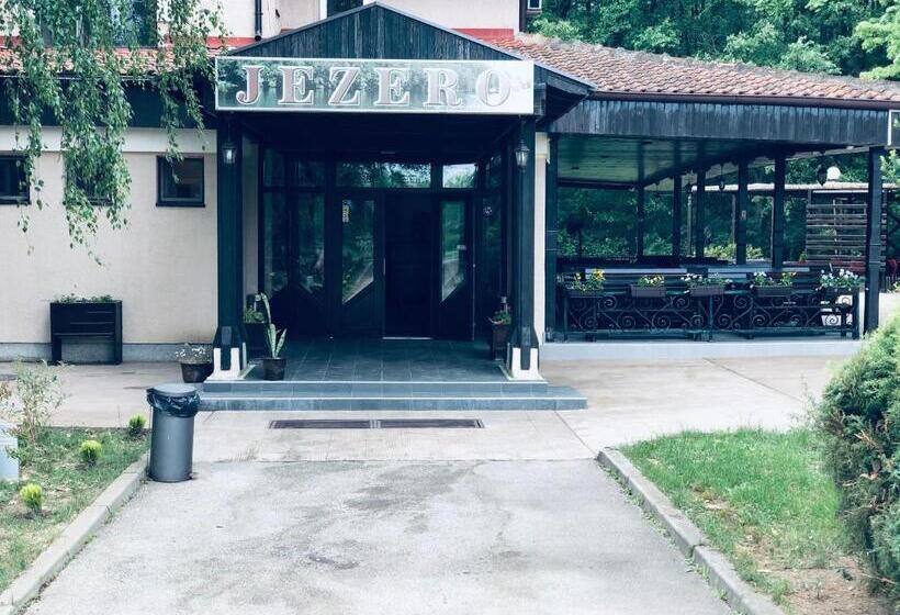 استراحتگاه Jezero Kudrec