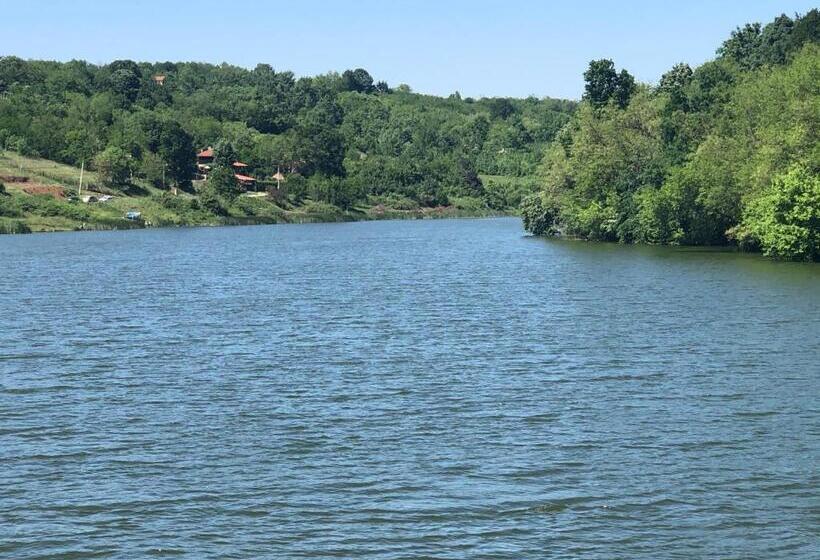 استراحتگاه Jezero Kudrec