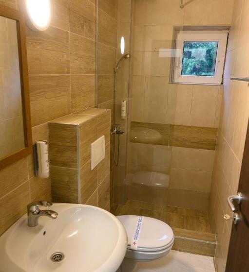 استراحتگاه Jezero Kudrec