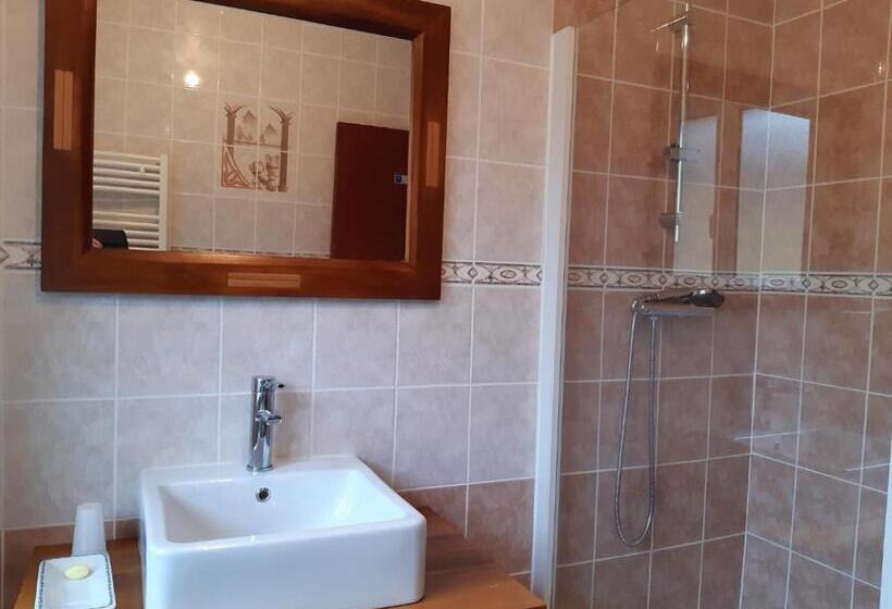 ベッドアンドブレックファースト Au Domaine Des Oiseaux