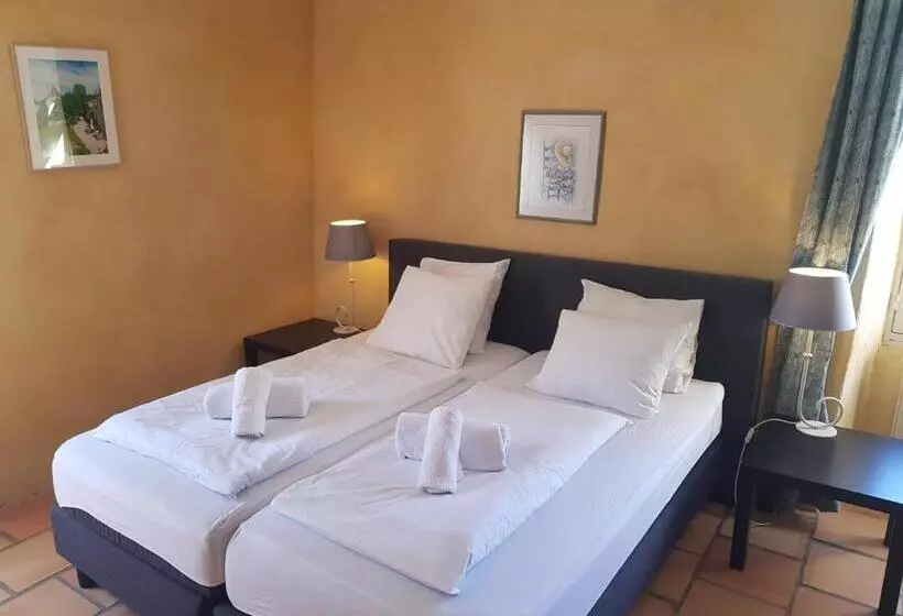 Aamiaismajoitus (B&B) Villa Mas