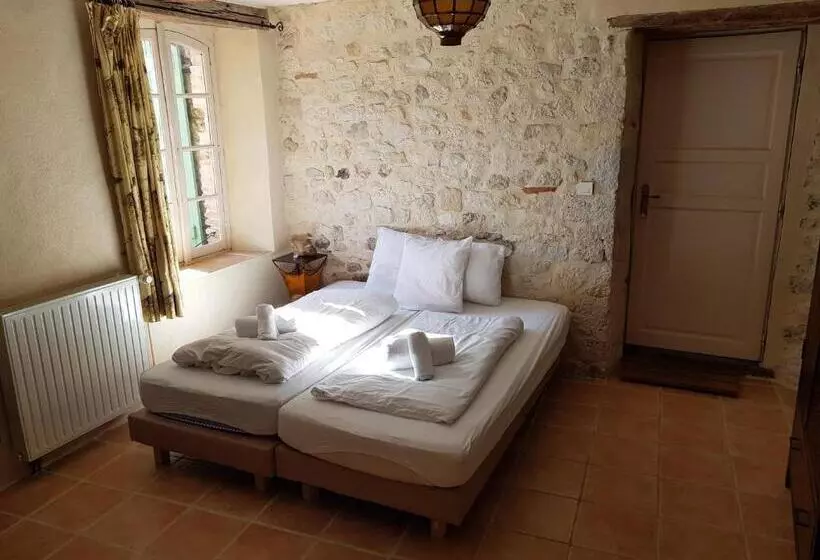 Aamiaismajoitus (B&B) Villa Mas