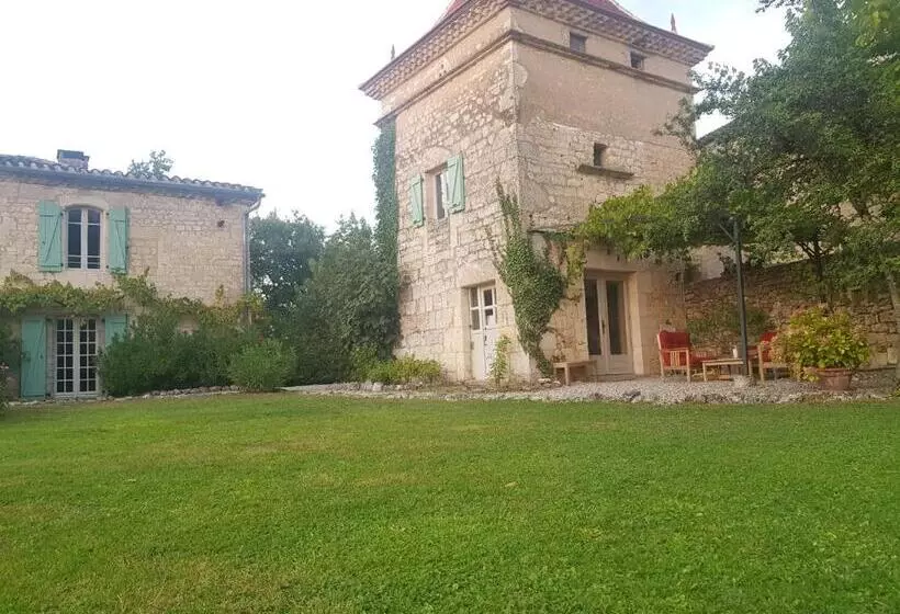 Aamiaismajoitus (B&B) Villa Mas