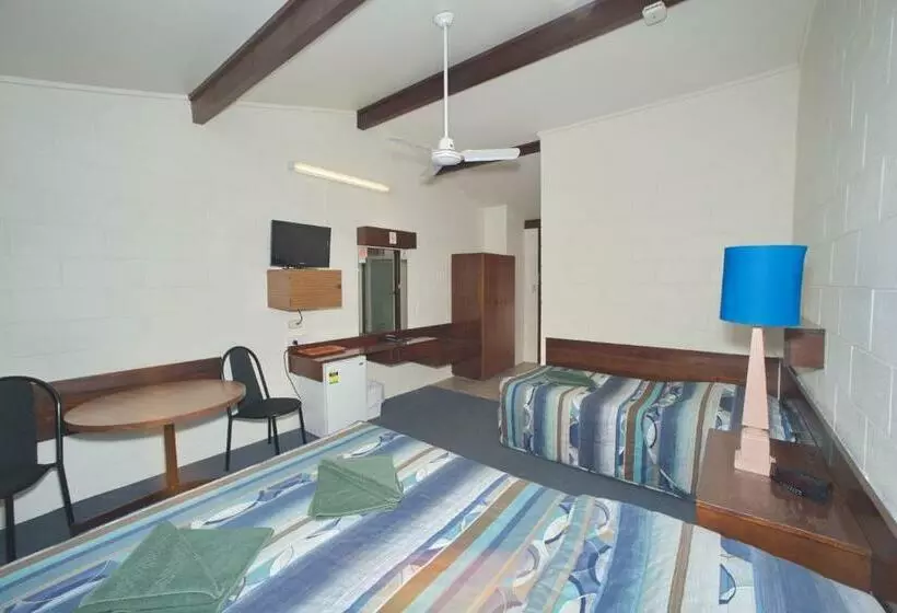 ホテル Peppercorn Motor Inn