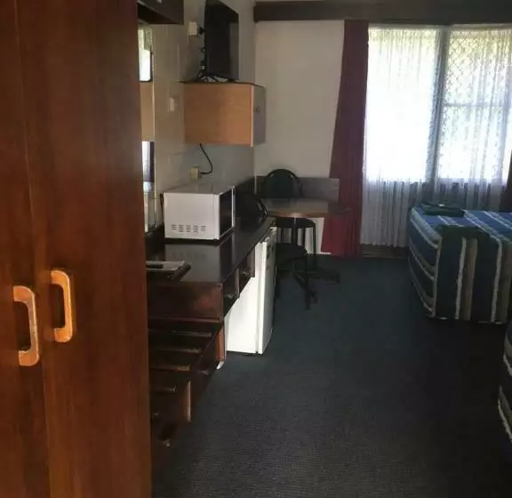 ホテル Peppercorn Motor Inn