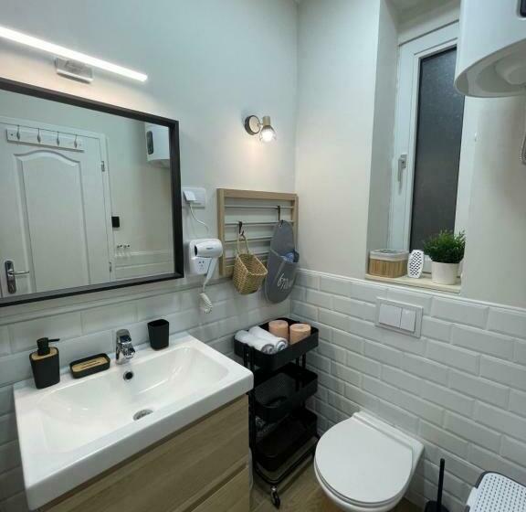 پانسیون Apartment 42   City Center