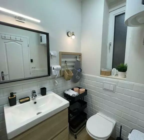 پانسیون Apartment 42   City Center