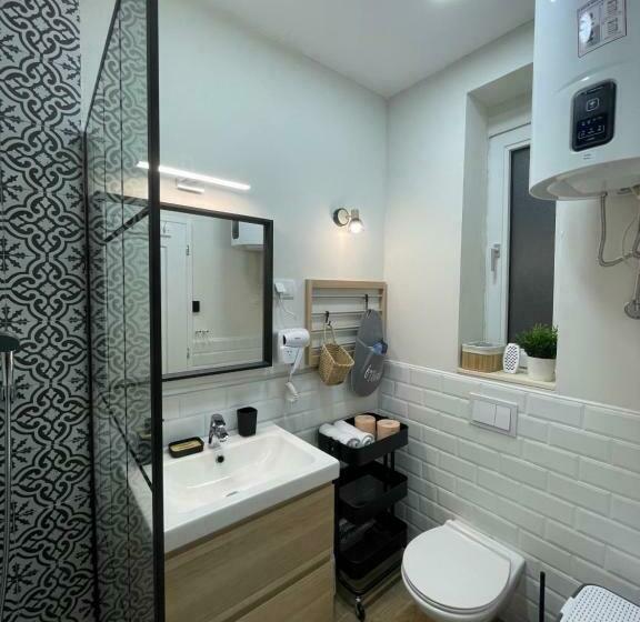 پانسیون Apartment 42   City Center