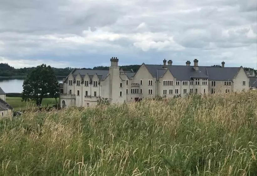 Majatalo Gate Lodge At Lough Erne Golf Village