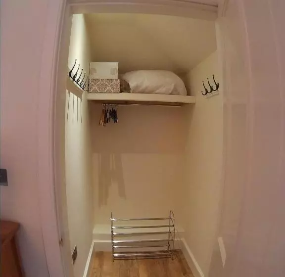 Majatalo Gate Lodge At Lough Erne Golf Village