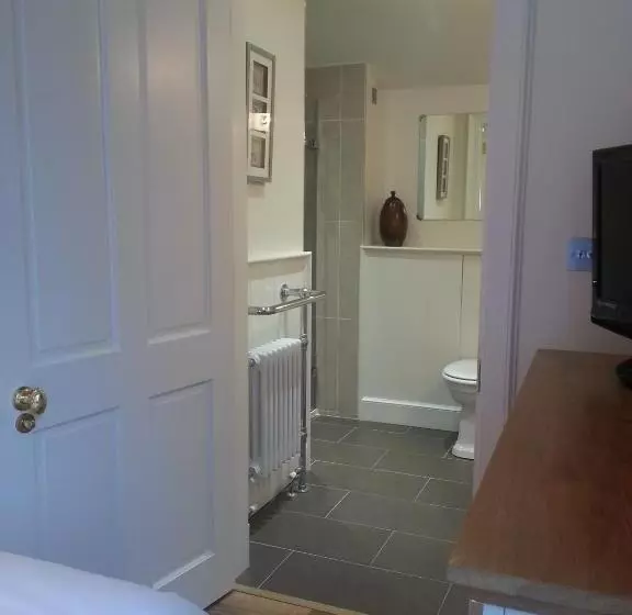 Majatalo Gate Lodge At Lough Erne Golf Village