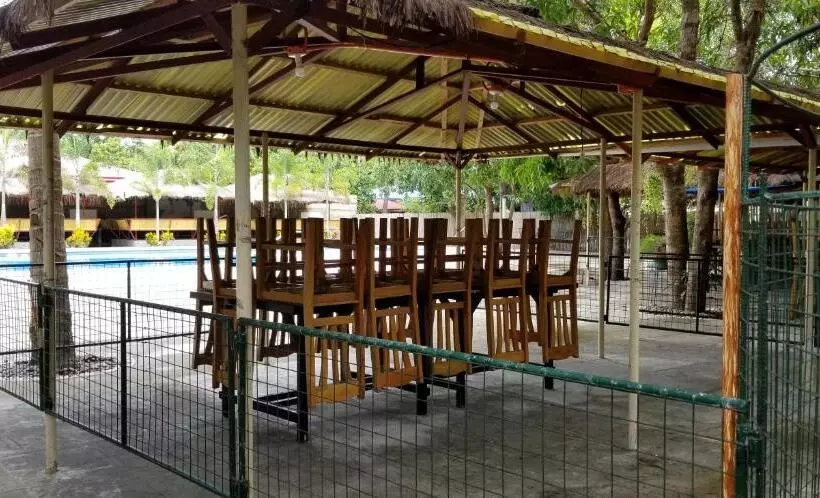 リゾートホテル Buenavista Family Inn