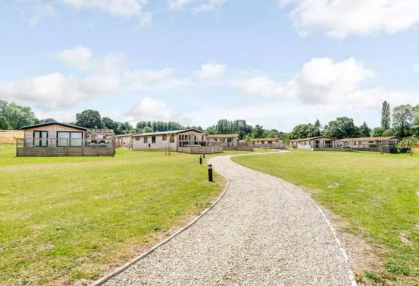 リゾートホテル Cherry Bird Country Park