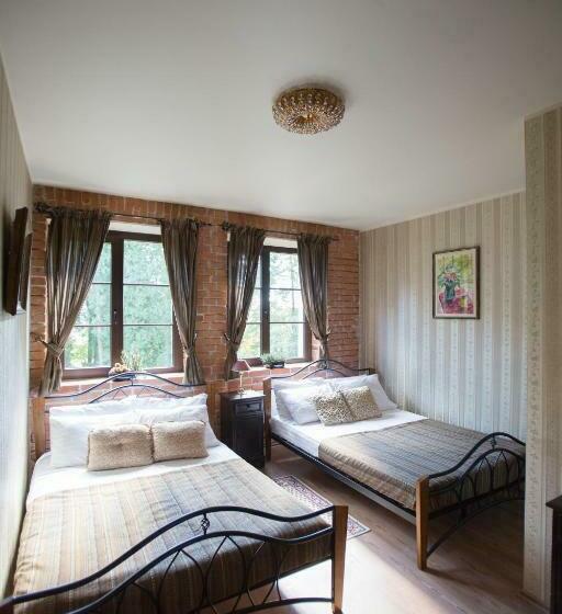 هاستل Akmenių Dvaras