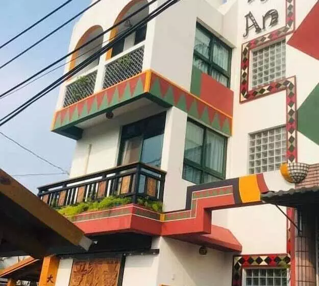 تختخواب و صبحانه Dja Lji An Homestay
