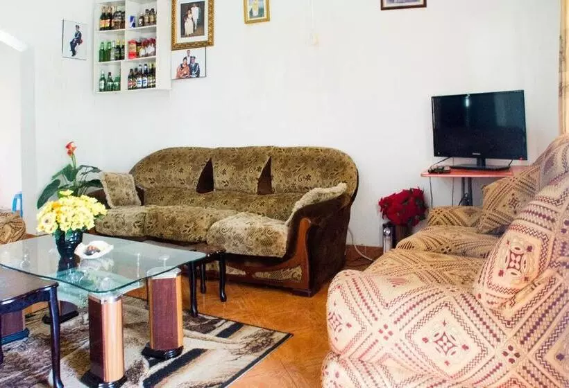 Efraz Motel Kanungu
