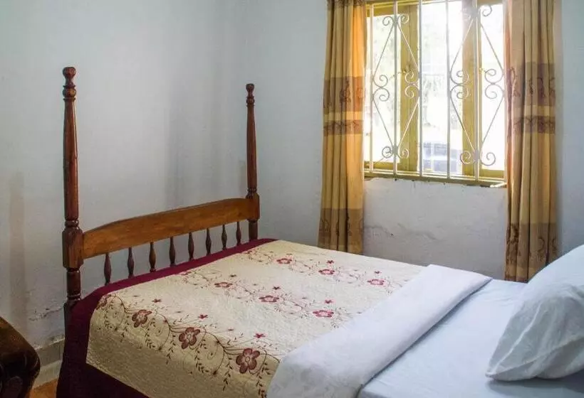 Efraz Motel Kanungu