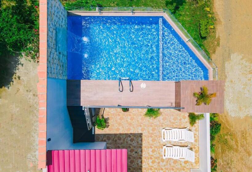 ホテル Real Tarapoto