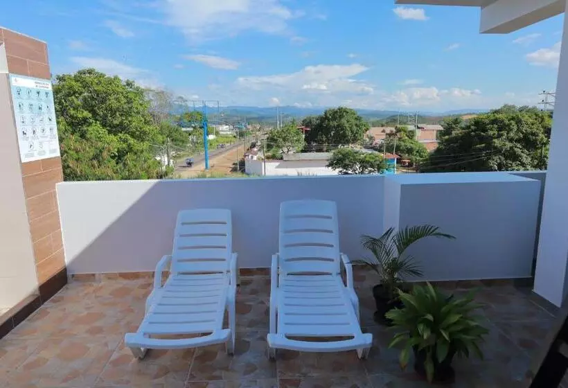 هتل Real Tarapoto