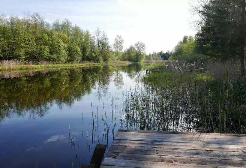 پانسیون Allika Löövi Sauna Cabin