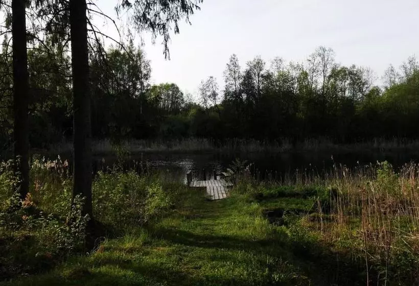 پانسیون Allika Löövi Sauna Cabin