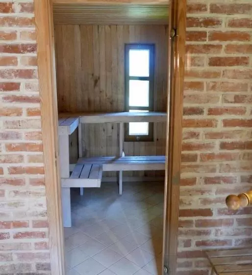 پانسیون Allika Löövi Sauna Cabin