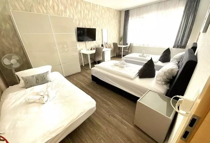 Majatalo Gästehaus Estenfeld Bei Würzburg 24 H