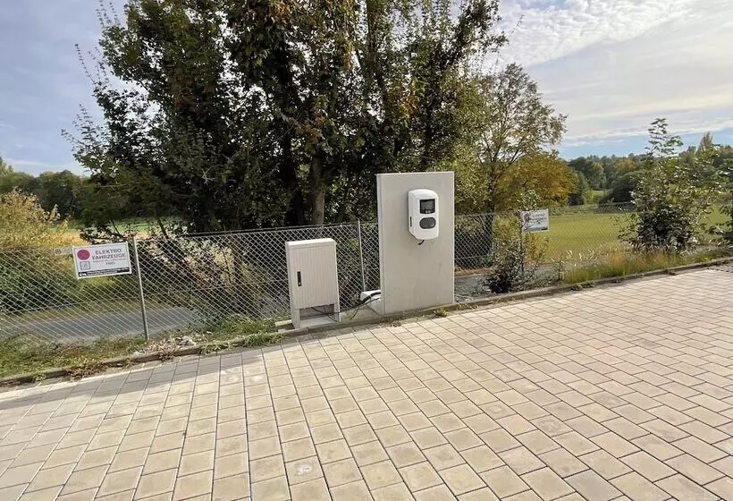 Majatalo Gästehaus Estenfeld Bei Würzburg 24 H