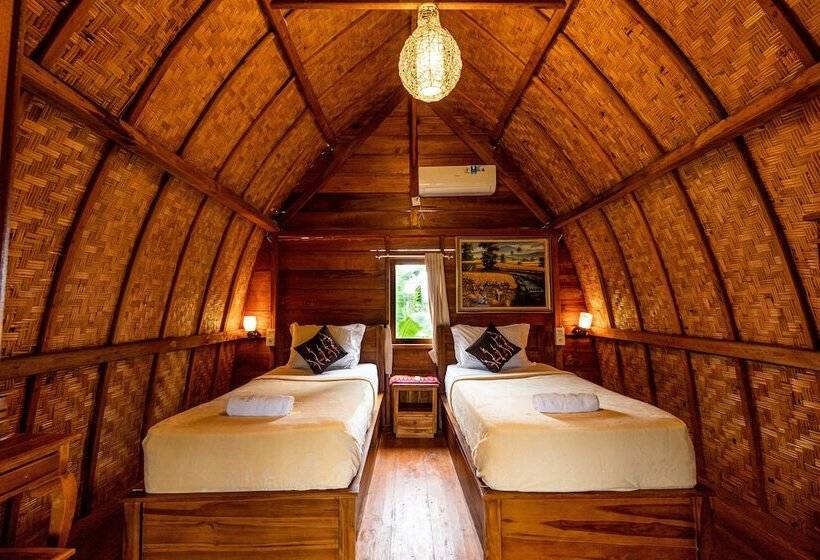 Пансион Kubu Sental Cottage