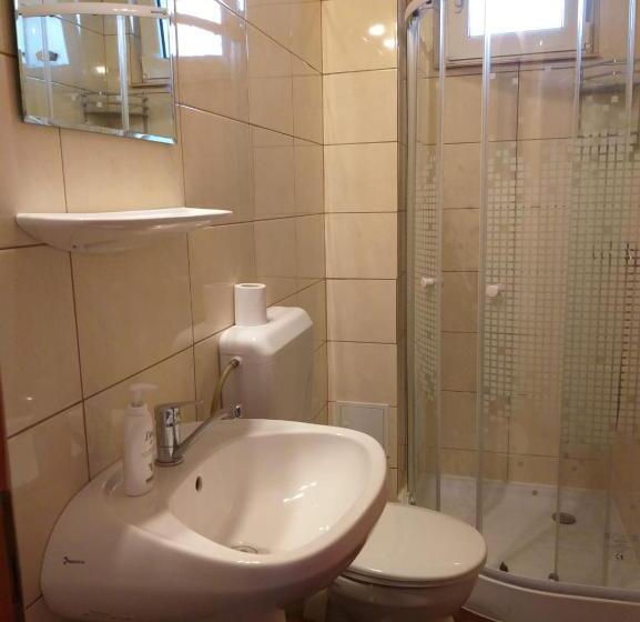 بنسيون Rapsodia Muntilor