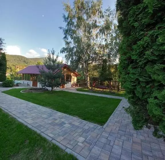 Majatalo Rapsodia Muntilor