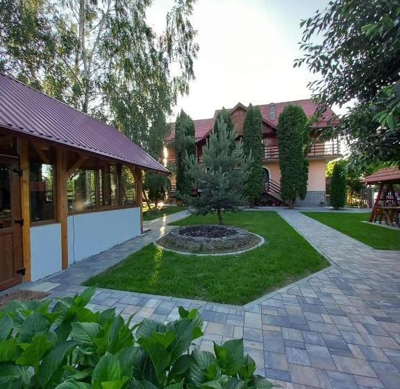 بنسيون Rapsodia Muntilor