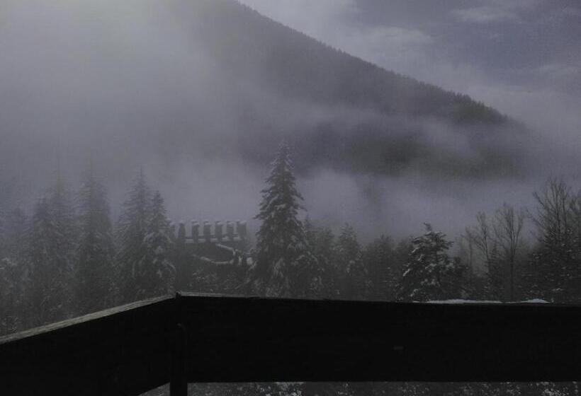 Пансион Refugi Quatre Cases