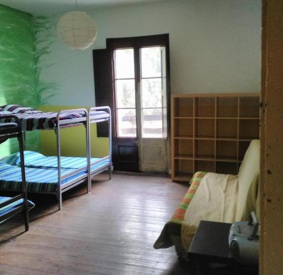 Пансион Refugi Quatre Cases