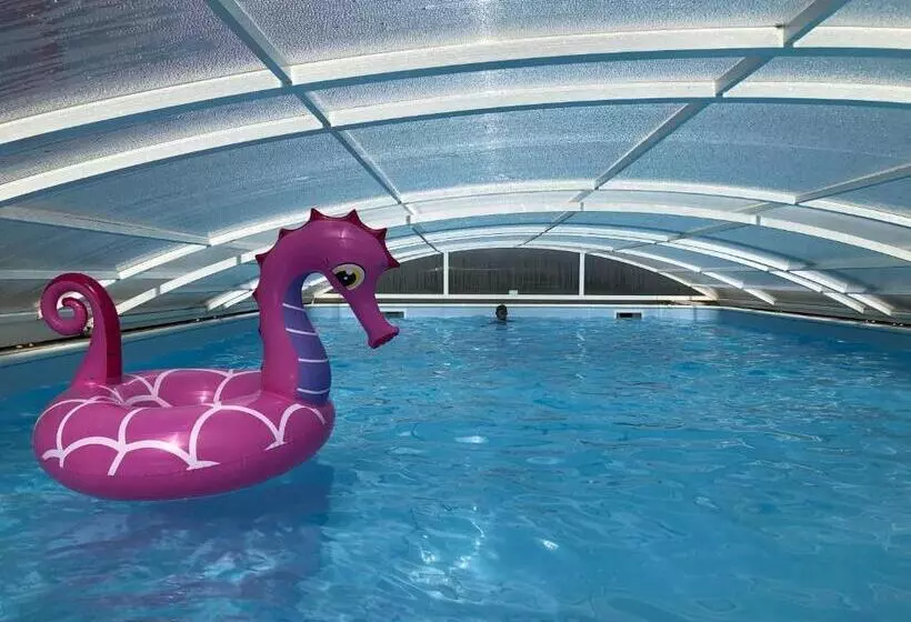 リゾートホテル Domaine Les Ourgeaux