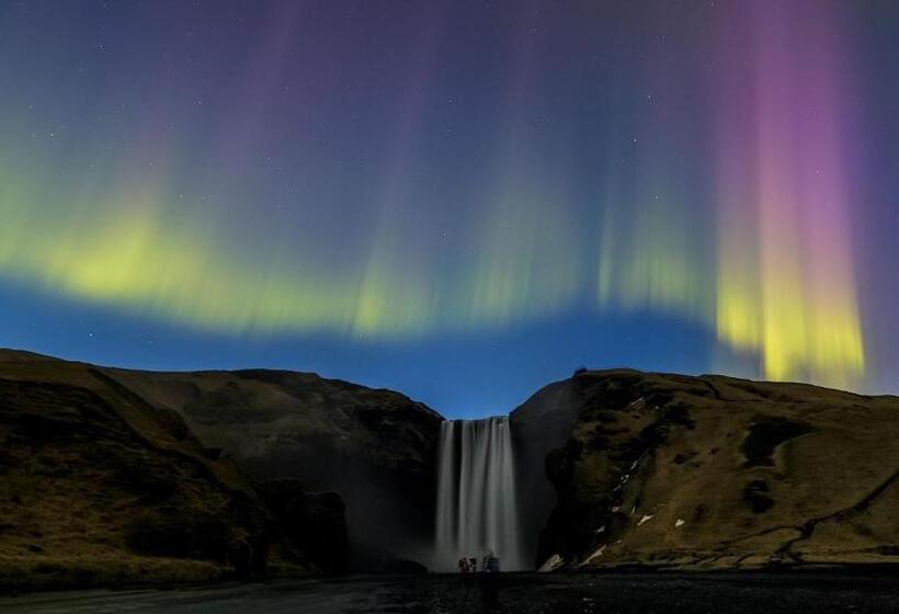 تختخواب و صبحانه Dimon