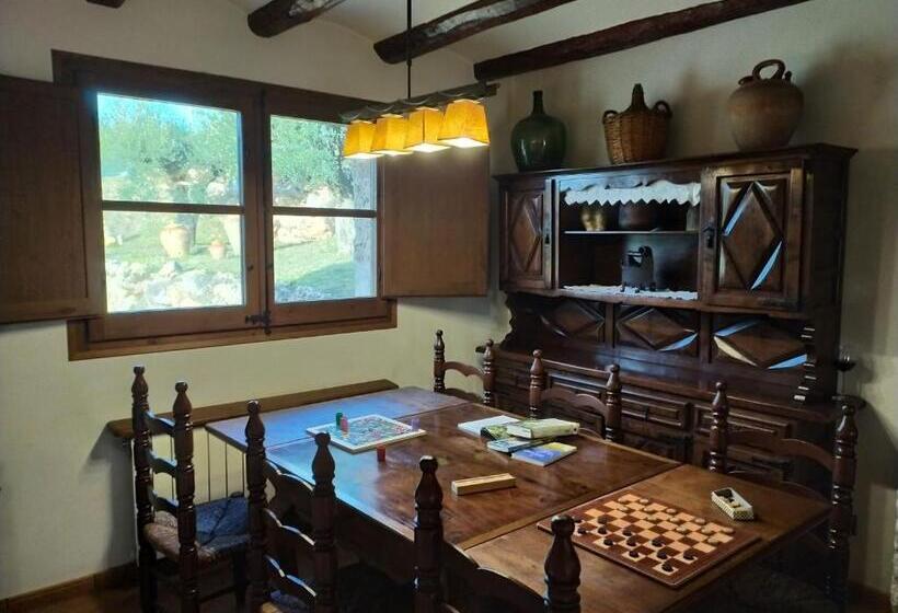 هتل Can Cruset Agroturisme